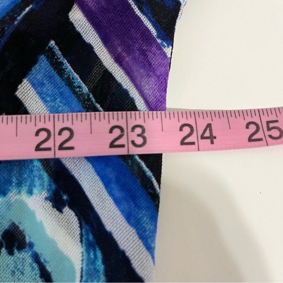 Chicos Black Blue Geometric Print Bianca Short Sleevee Blouse - Picture 13 of 14